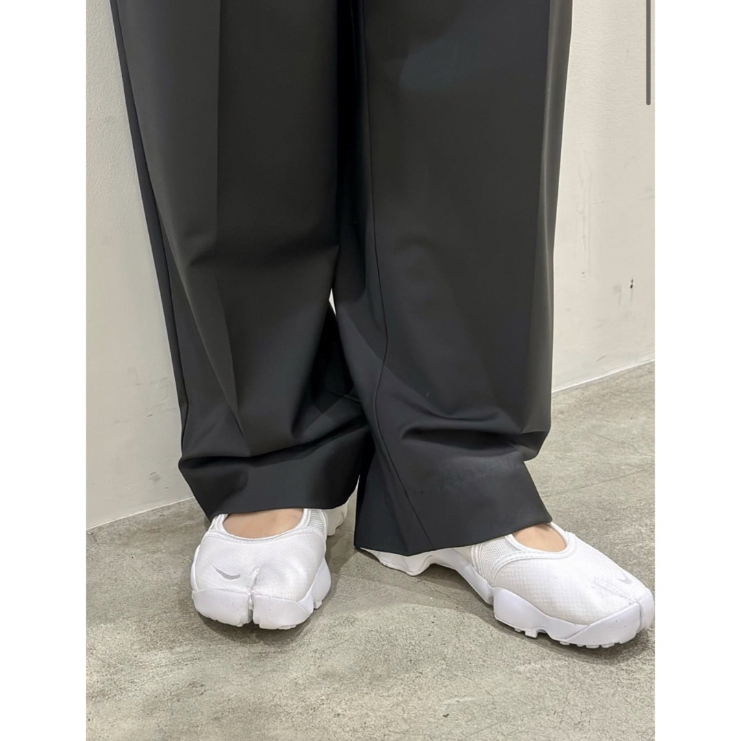 BEAUTY&YOUTH UNITED ARROWS(ビューティアンドユースユナイテッドアローズ)のHIGH WAIST SUSPENDERS PANTS メンズのパンツ(スラックス)の商品写真