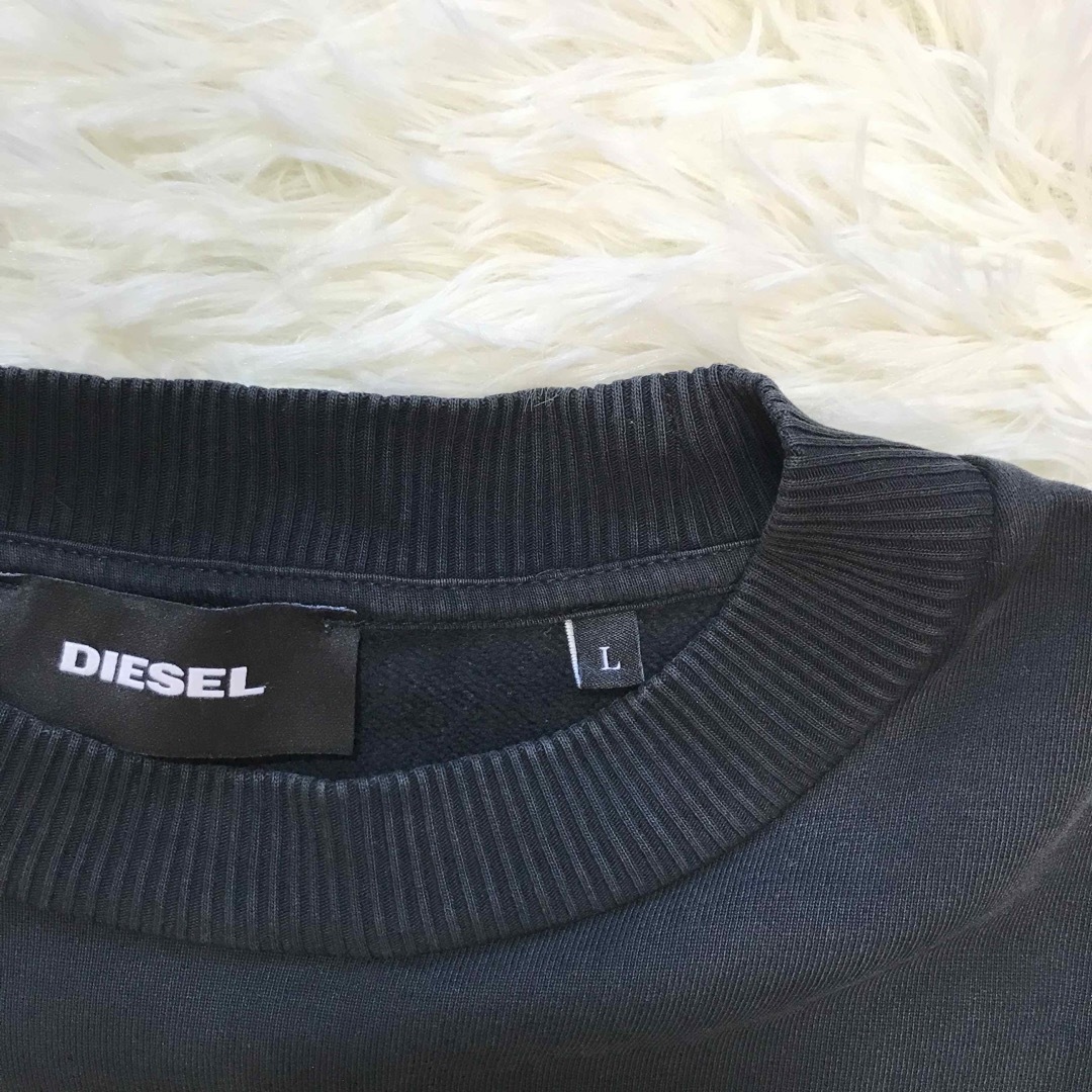 DIESEL(ディーゼル)のDIESELディーゼル　スウェット　ブラック　Lサイズ メンズのトップス(スウェット)の商品写真