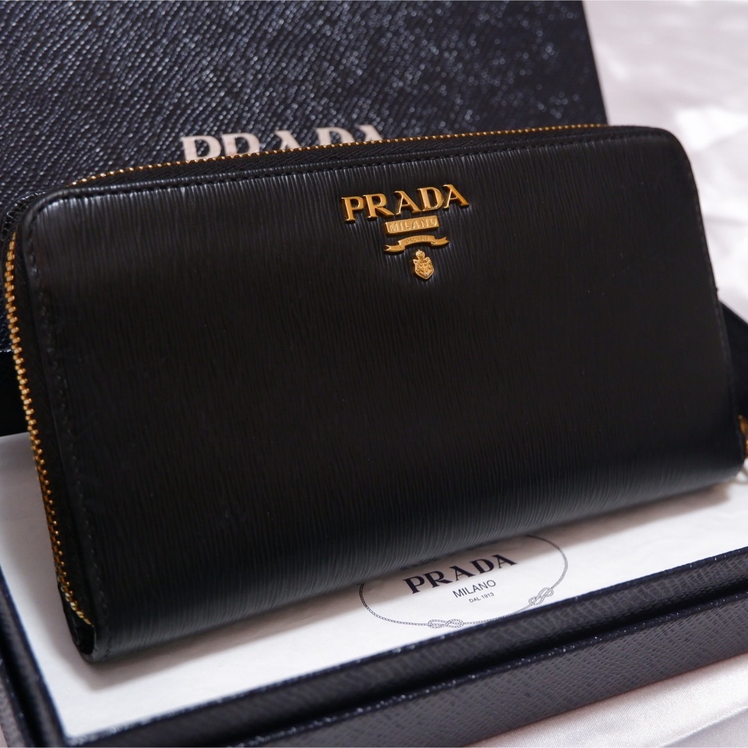 ♡美品♥︎ PRADA 長財布 ヴィッテロムーヴ 黒 ラウンドファスナー 金ロゴ