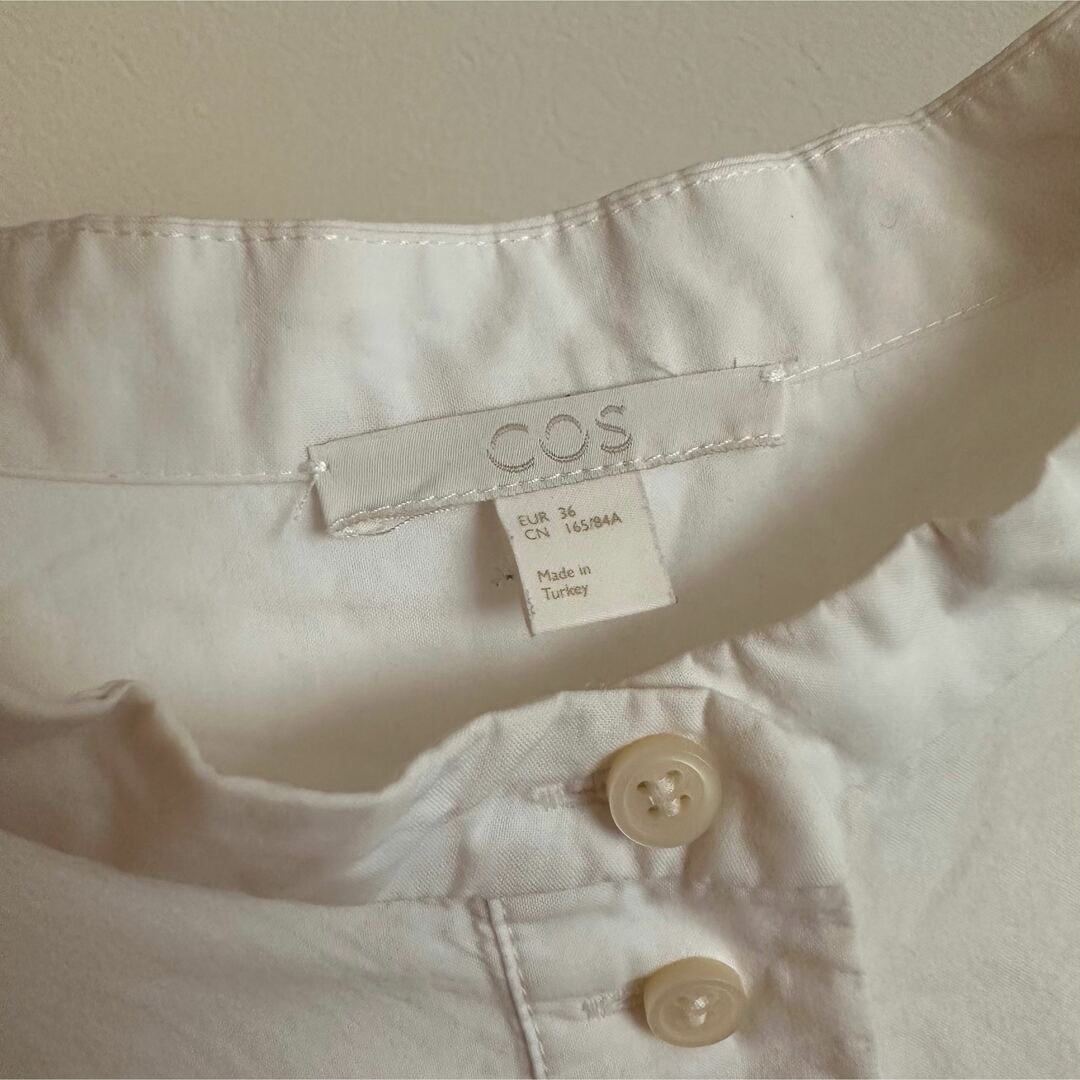 cos スキッパーシャツ　チュニック レディースのトップス(シャツ/ブラウス(半袖/袖なし))の商品写真