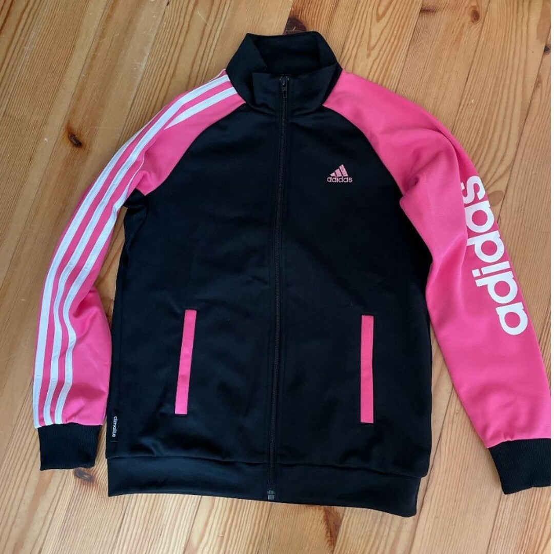 adidas(アディダス)の未使用品⭐　adidas　ジャージ　160 キッズ/ベビー/マタニティのキッズ服女の子用(90cm~)(ジャケット/上着)の商品写真