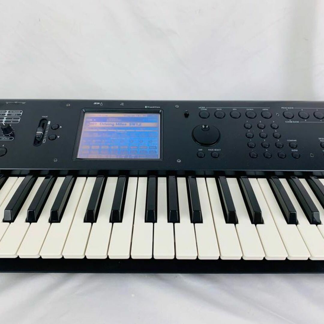 KORG コルグ シンセサイザー M50 61　MUSICWORKSTATION