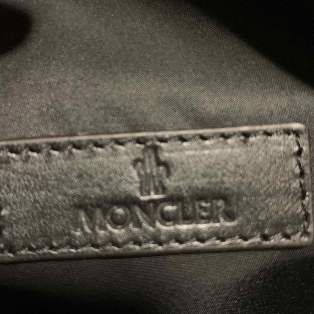 MONCLER(モンクレール)のモンクレール　リュック　黒 メンズのバッグ(バッグパック/リュック)の商品写真