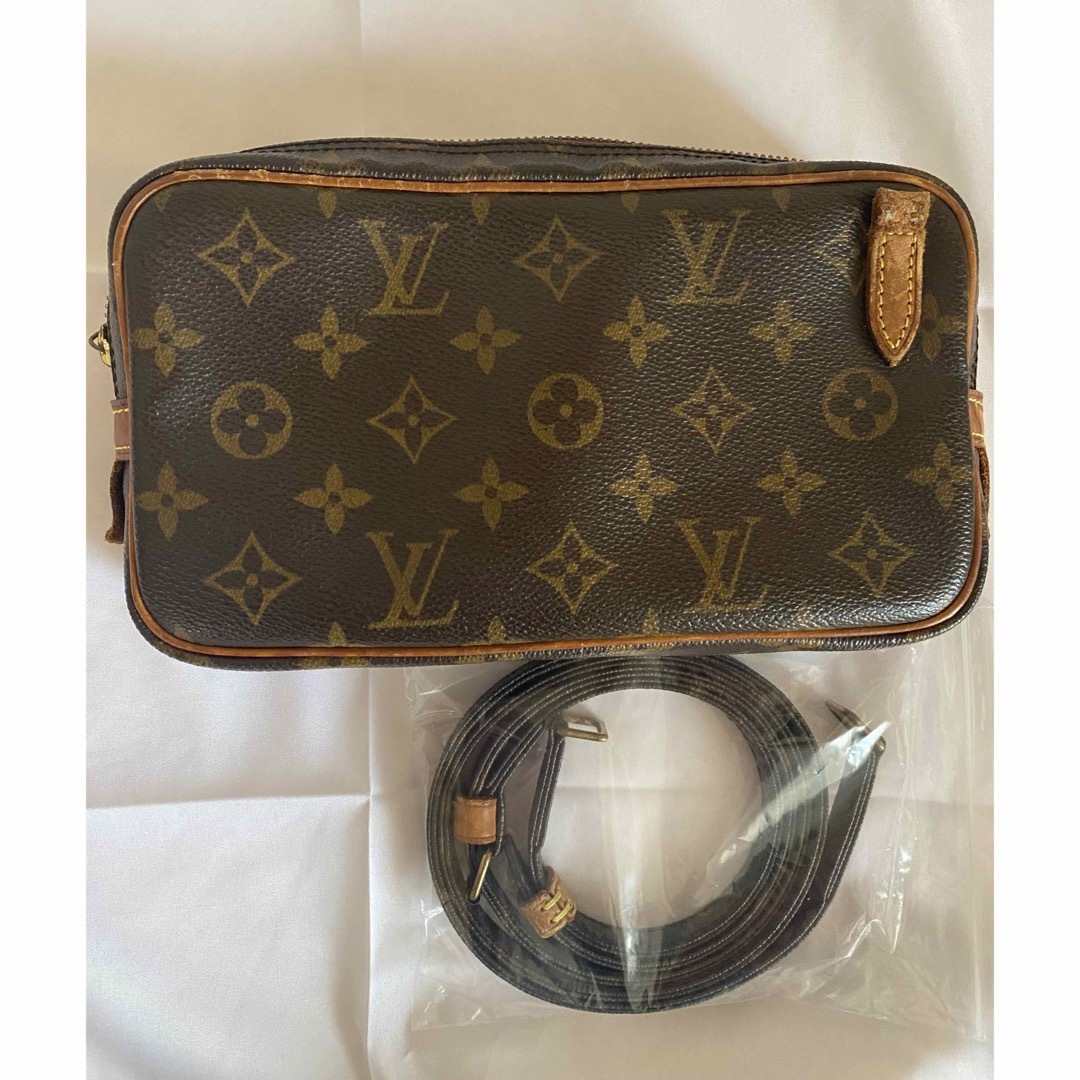 LOUIS VUITTON ルイ ヴィトン モノグラム ポシェットのサムネイル