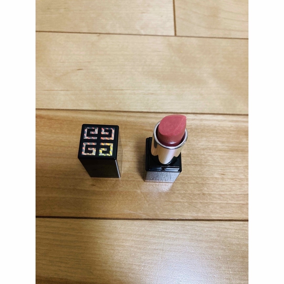 GIVENCHY(ジバンシィ)のGIVENCHY LIP コスメ/美容のベースメイク/化粧品(口紅)の商品写真