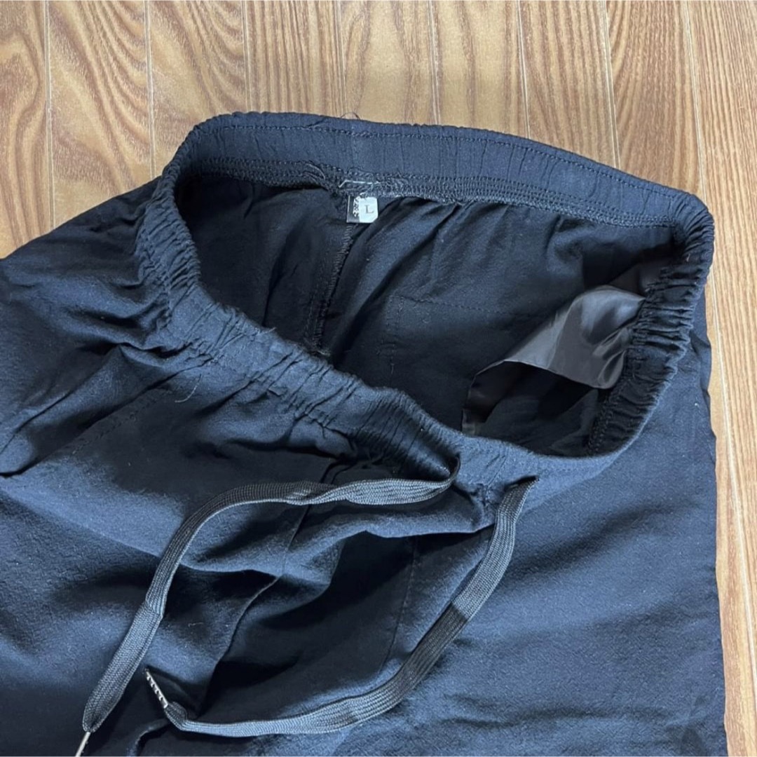 メンズ　サルエルパンツ　ゆったりLサイズ　サラサラ　ブラック　大きめポケット メンズのパンツ(サルエルパンツ)の商品写真