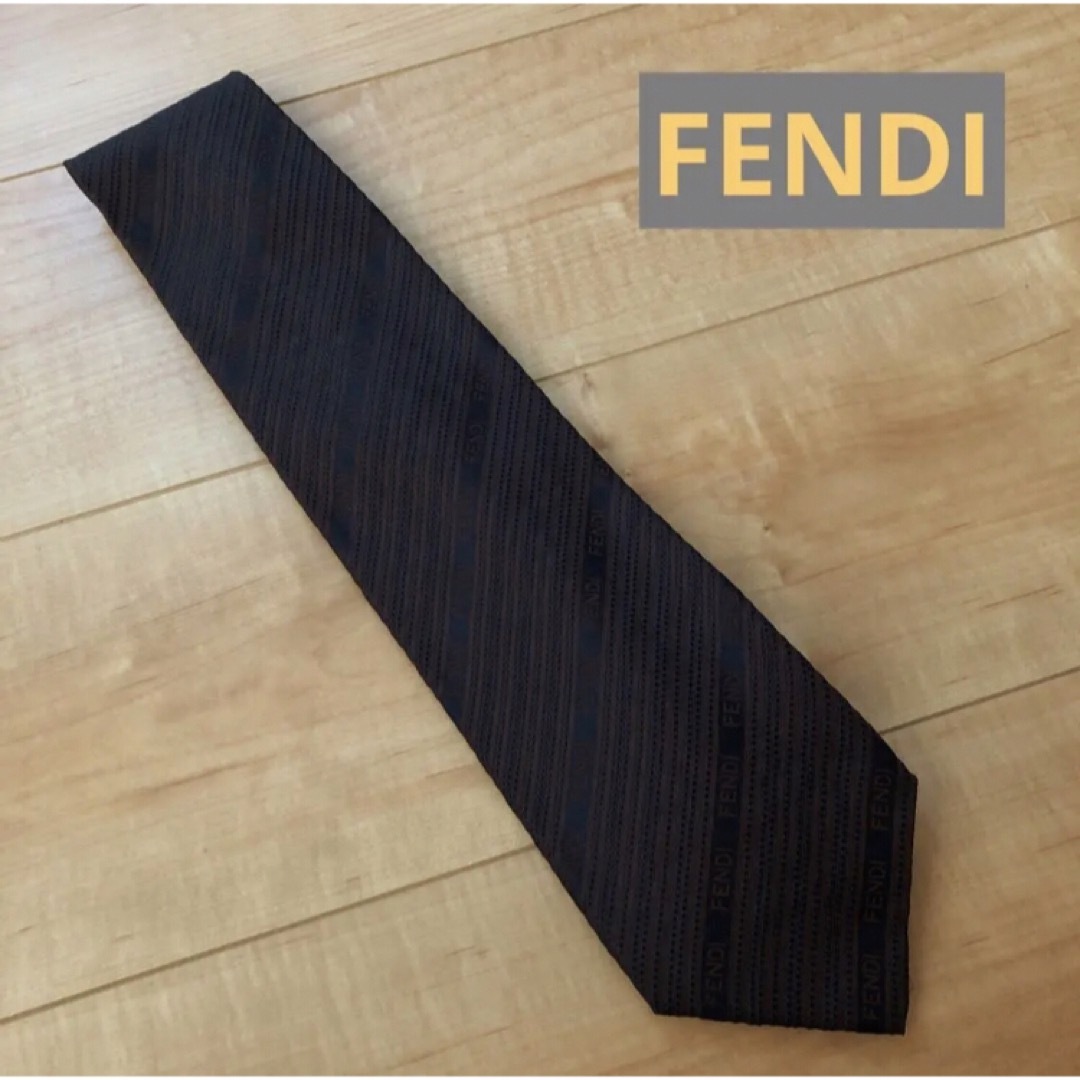 【FENDI】ネクタイ  フェンディ