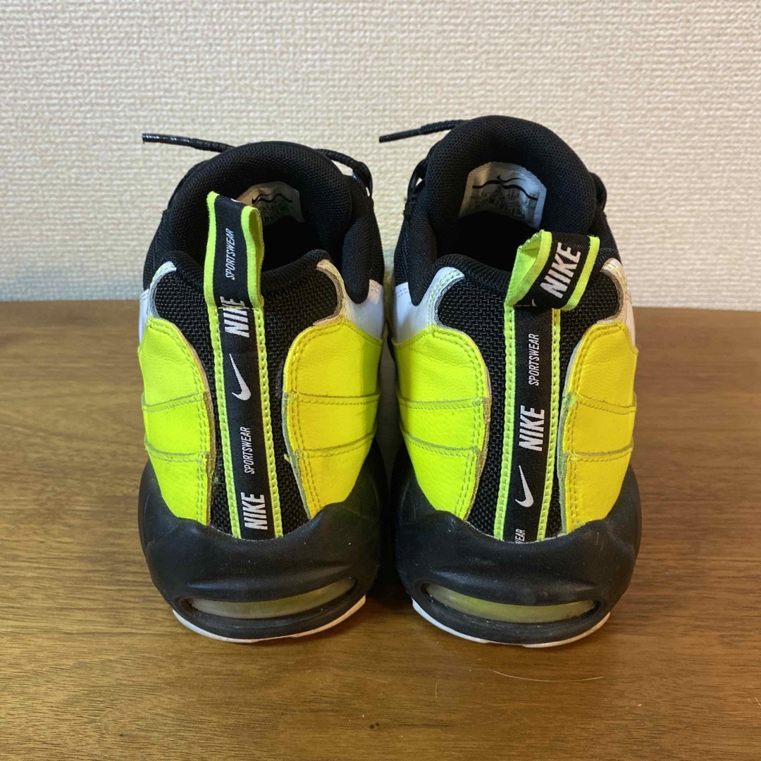 NIKE(ナイキ)のNIKE Air Max 95 Premium メンズの靴/シューズ(スニーカー)の商品写真