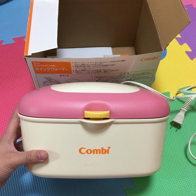 combi(コンビ)のクイックウォーマー ピンク キッズ/ベビー/マタニティのおむつ/トイレ用品(ベビーおしりふき)の商品写真