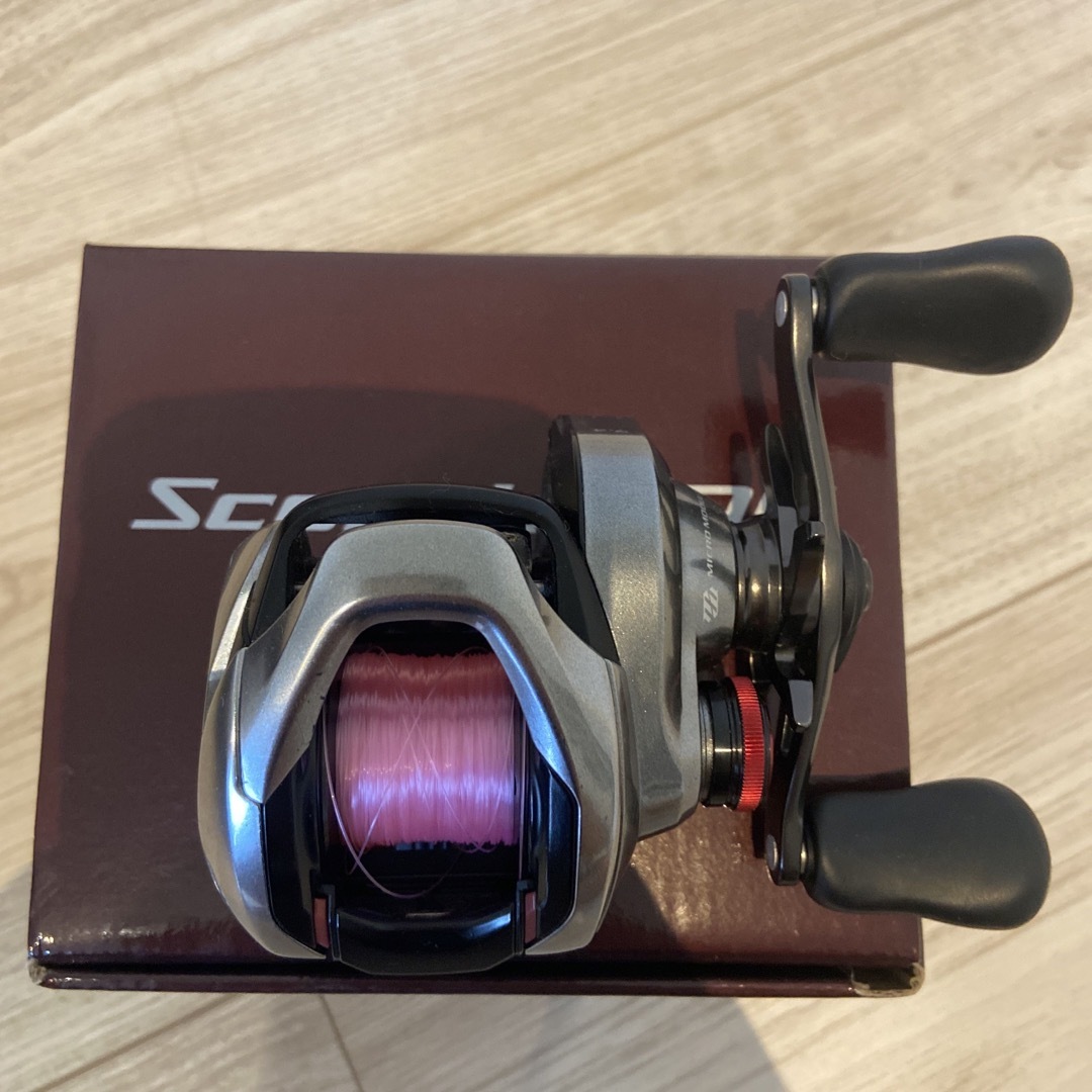 SHIMANO(シマノ)の21スコーピオDC150 HG スポーツ/アウトドアのフィッシング(リール)の商品写真