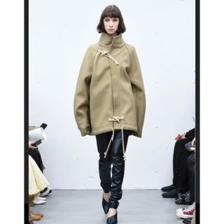 ハイク(HYKE)のHYKE ダッフルコート　19aw サイズ1(ダッフルコート)