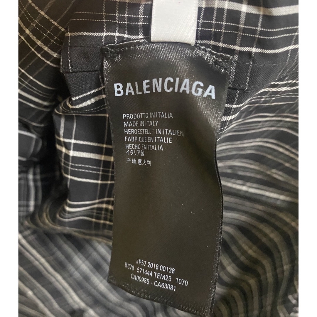 Balenciaga(バレンシアガ)のバレンシアガ　正規品　シャツ　オーバーサイズ　チェック　ヒップホップ　ジャケット メンズのトップス(シャツ)の商品写真