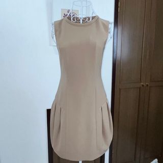 フォクシーニューヨーク(FOXEY NEW YORK)の極美品　FOXEY ワンピース　フォクシー　ワンピース　ピンク　38(ひざ丈ワンピース)