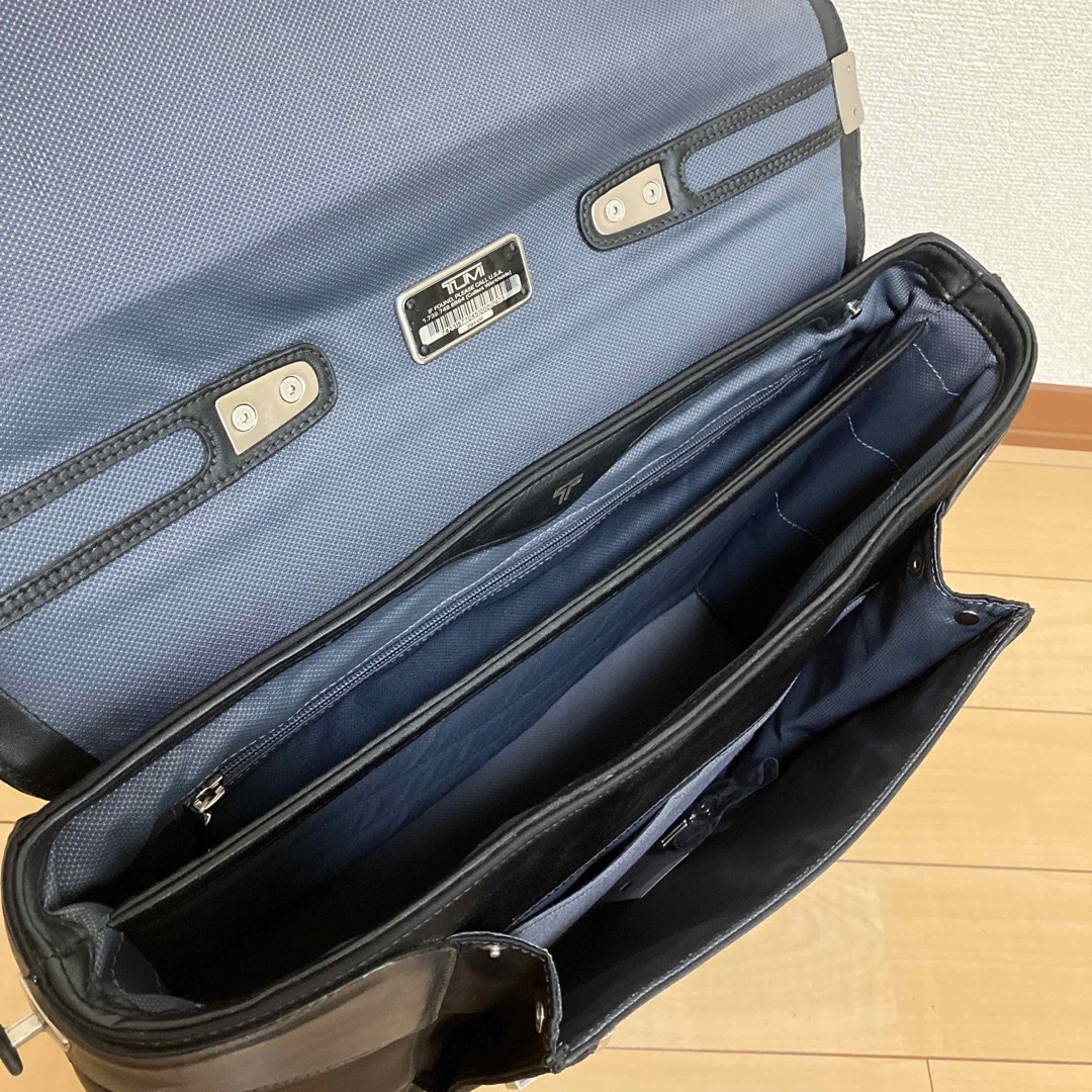 《極美品》TUMI ノートPC/ブリーフケース/ビジネス黒×ライムグリーン