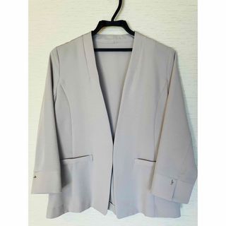 ザラ(ZARA)のFavori   ノーカラージャケット(ノーカラージャケット)