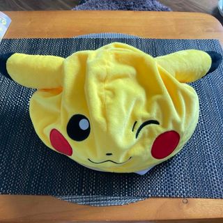 新品　ポケモン　ぬいぐるみ　クッション　ピカチュウ　コダック　ヒトカゲ　帽子