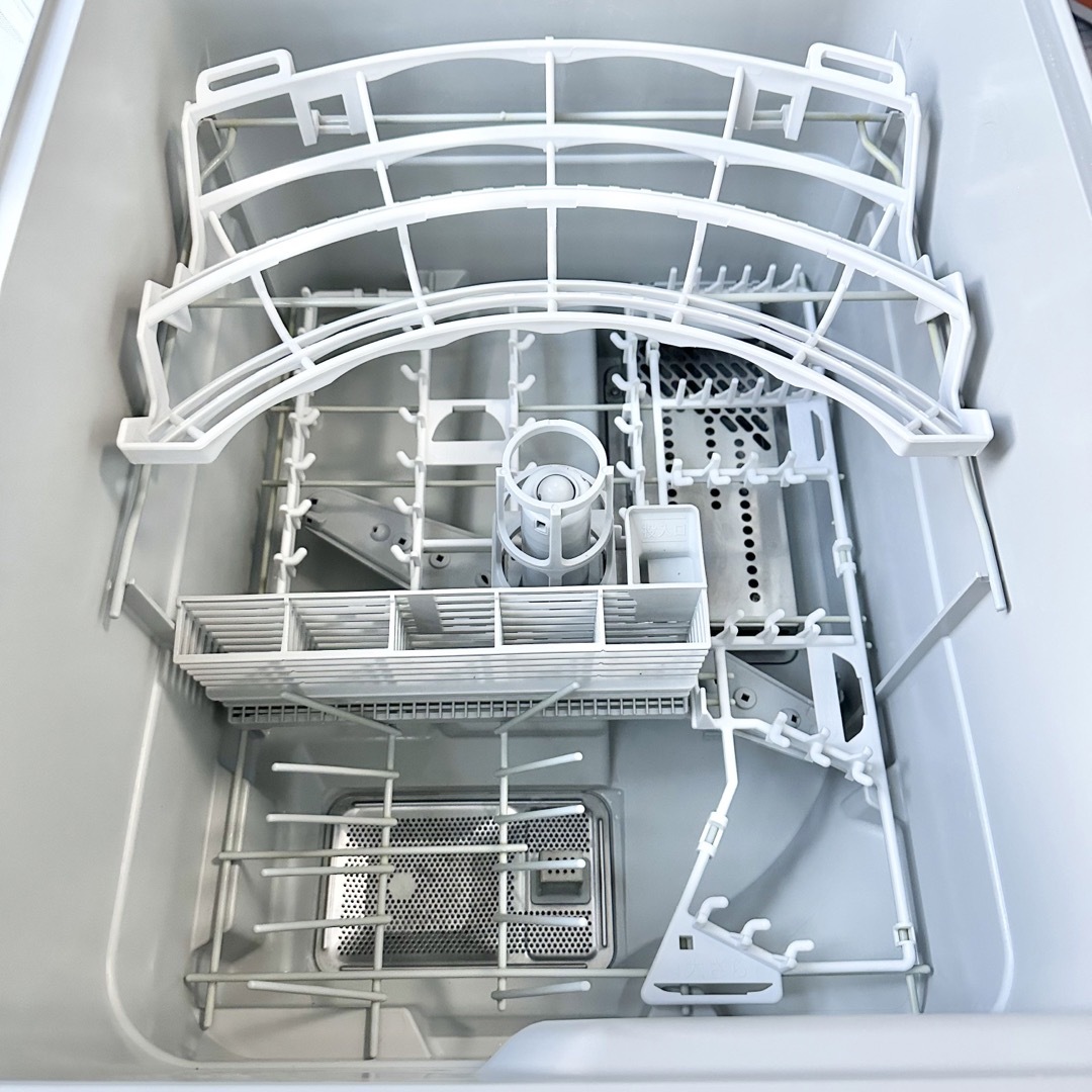 Rinnai(リンナイ)の2018年製 Rinnai ビルトイン食器洗い乾燥機 RKW-404A-SV スマホ/家電/カメラの生活家電(食器洗い機/乾燥機)の商品写真