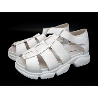 ホリデイ(holiday)のholiday ホリデイ グルカ スニーカー サンダル size36（23ｃｍくらい）/白 ■◆ レディース(サンダル)