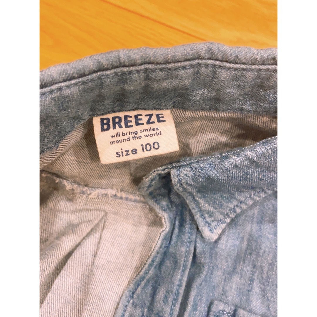 BREEZE(ブリーズ)のBREEZE ブリーズ 半袖 デニムシャツ 100cm 男の子 KIDS キッズ/ベビー/マタニティのキッズ服男の子用(90cm~)(Tシャツ/カットソー)の商品写真