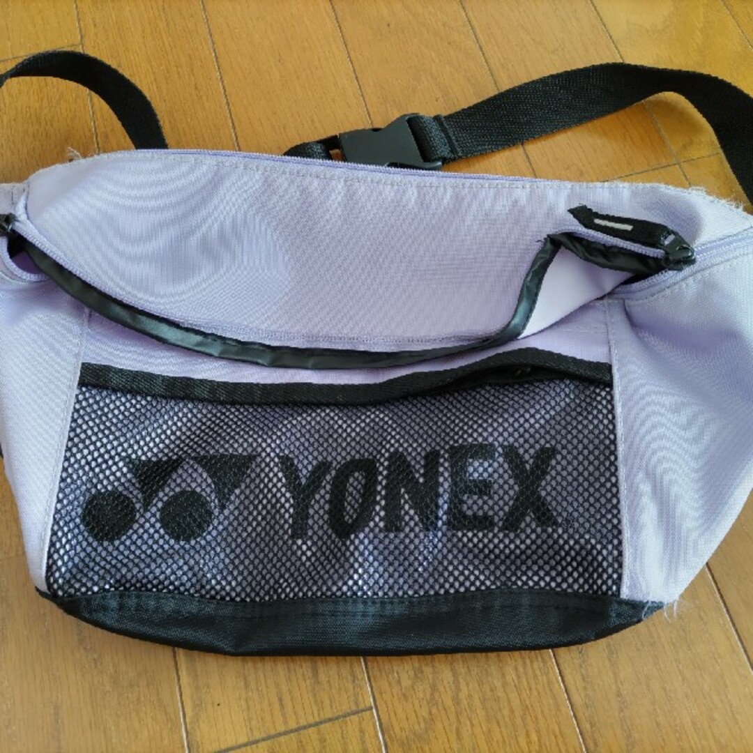 YONEX(ヨネックス)のボディバッグ スポーツ/アウトドアのスポーツ/アウトドア その他(バドミントン)の商品写真