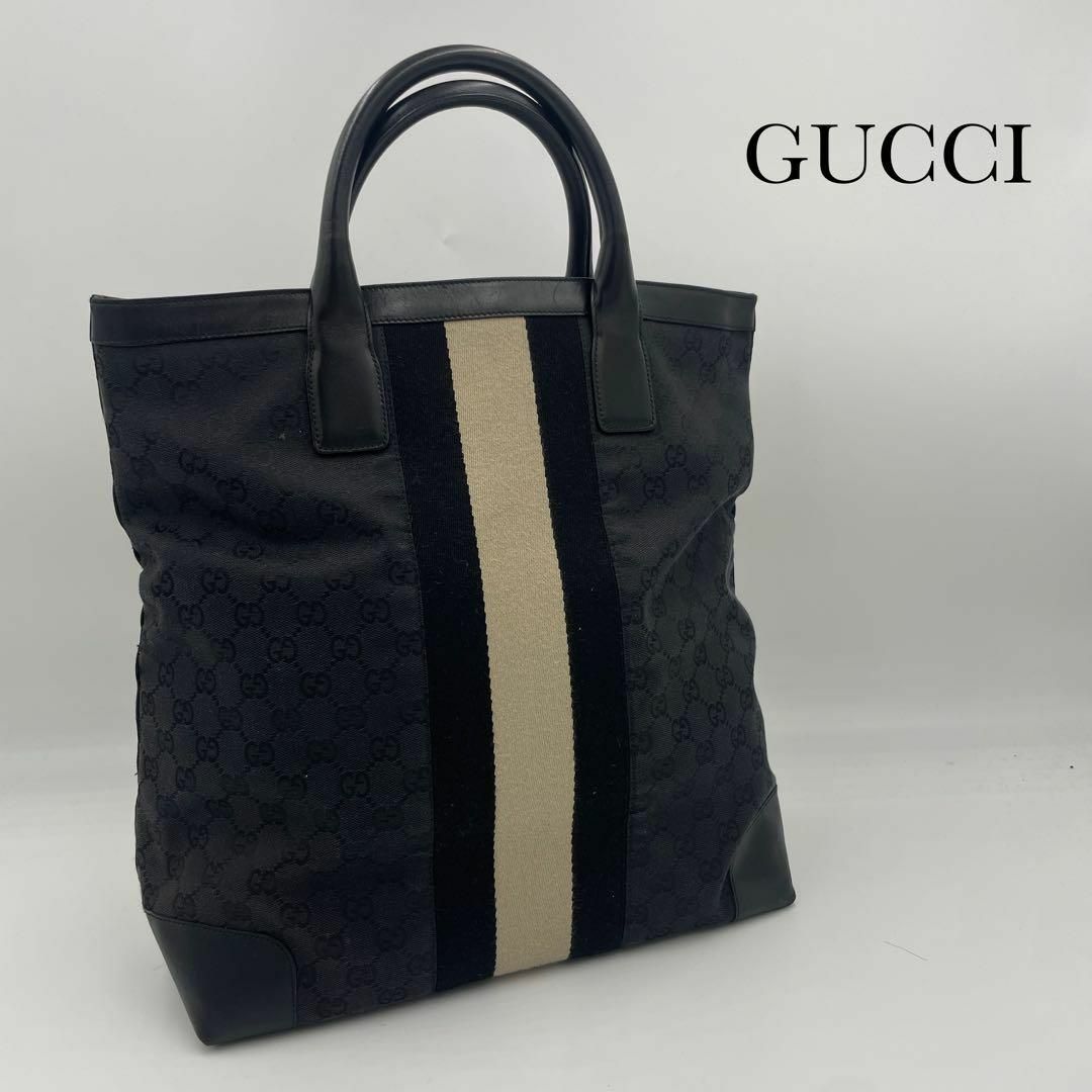 Gucci(グッチ)の美品✨グッチ　トートバッグ　シェリーライン　GG柄　キャンバス　レザー　黒 レディースのバッグ(トートバッグ)の商品写真