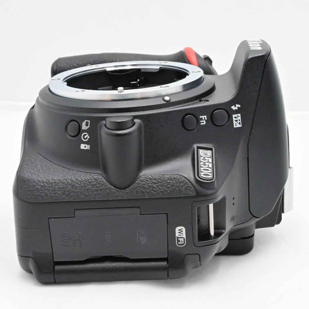 ニコン Nikon デジタル一眼レフカメラ D5500 ボディー