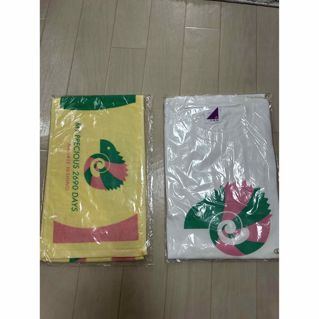 西野七瀬 卒コンTシャツ 新品未使用 Lサイズ マフラータオル | フリマアプリ ラクマ