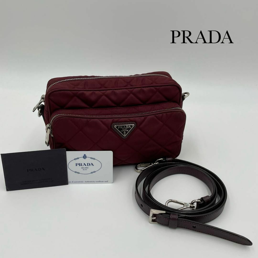 極美品‼️  PRADA  ショルダーバッグ　三角ロゴプレート　キルティング