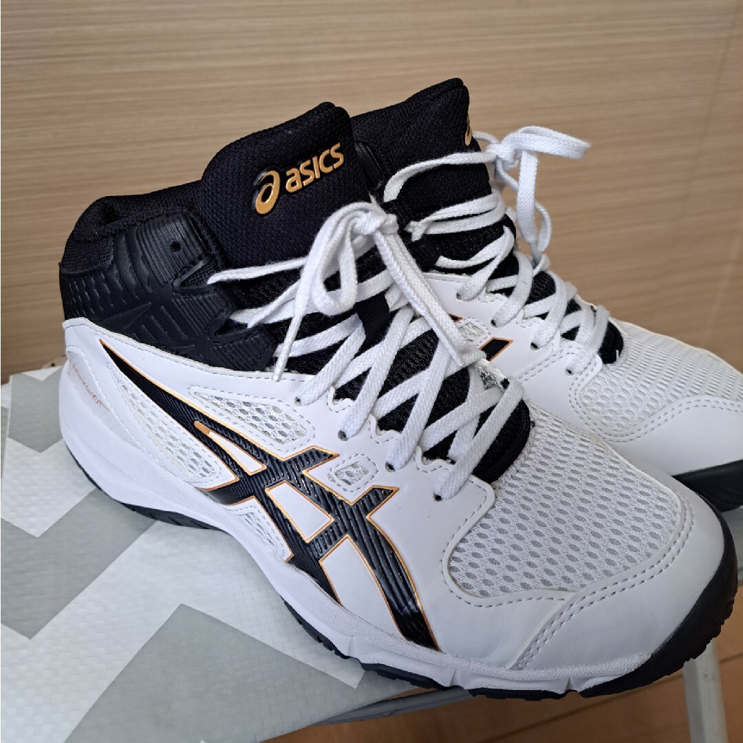 asics(アシックス)のasics バッシュ レディースの靴/シューズ(その他)の商品写真