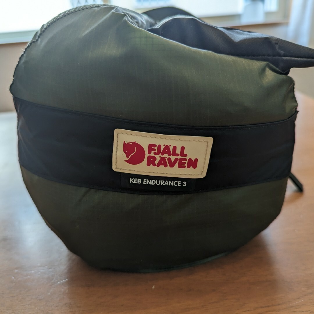 未使用　20万　FJALL RAVEN　ケブエンデュランス3　フェールラーベンスポーツ/アウトドア