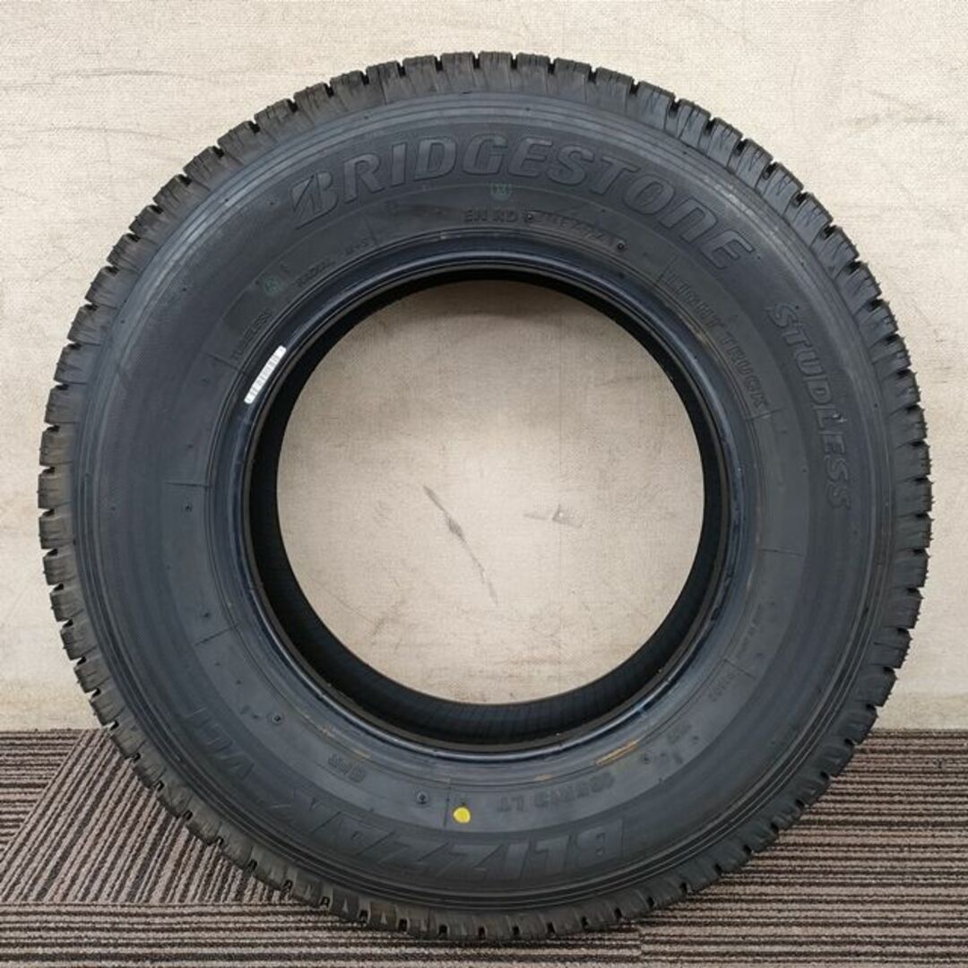 BRIDGESTONE BRIDGESTONE 165R13 LT 8PR BLIZZAK YW137の通販 by  tireshop_ayano's shop｜ブリヂストンならラクマ