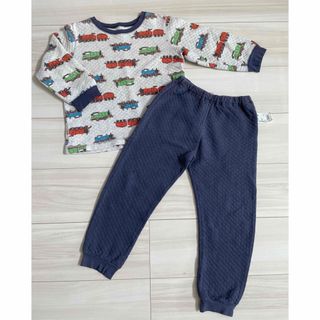 ユニクロ(UNIQLO)のユニクロ　トーマス　パジャマ　110cm(パジャマ)