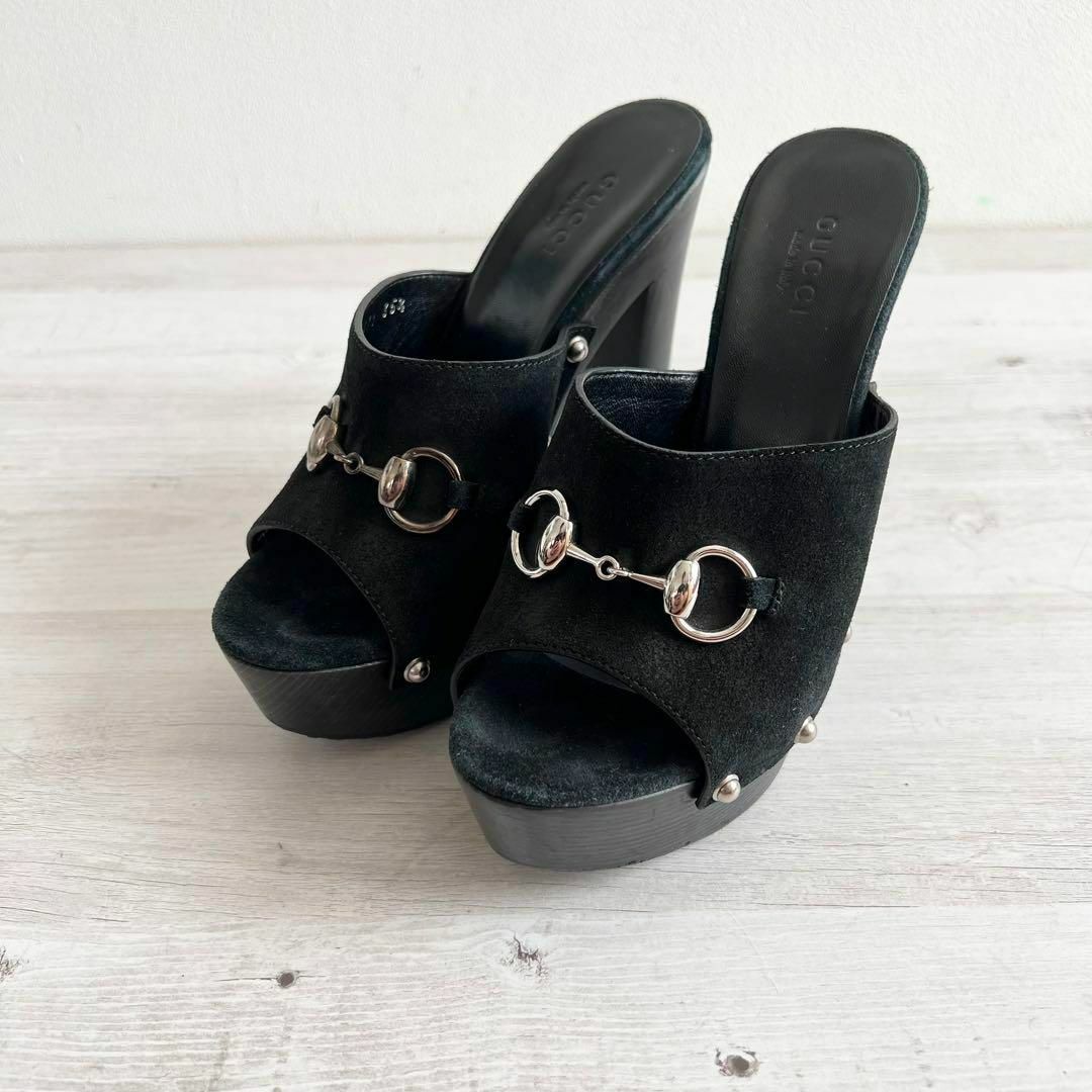GUCCI グッチ ホースビット 厚底 ヒール サンダル スエード 黒 | フリマアプリ ラクマ