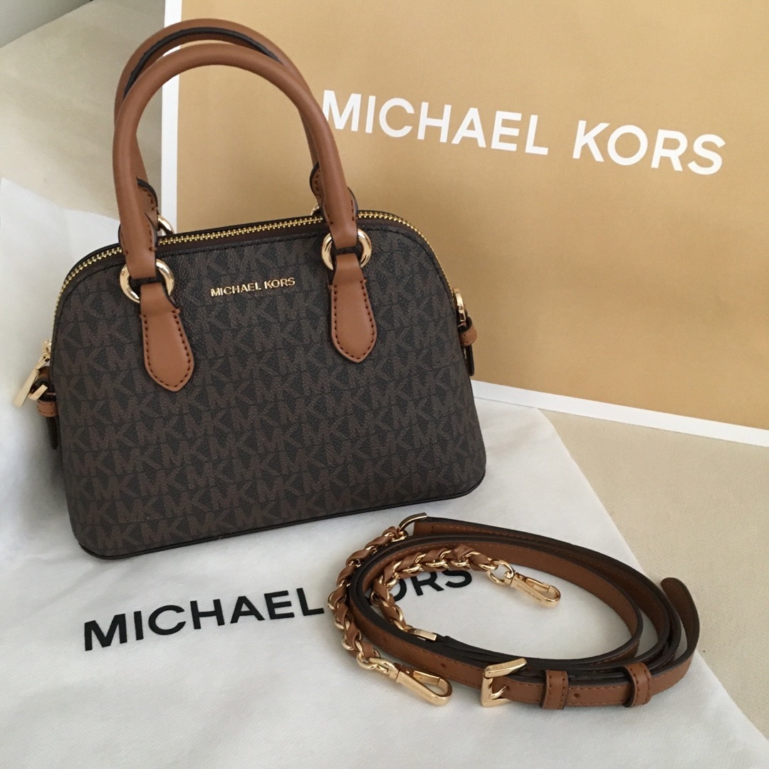 MICHAEL KORS ショルダーバッグ MKシグネチャー ケアカード付き