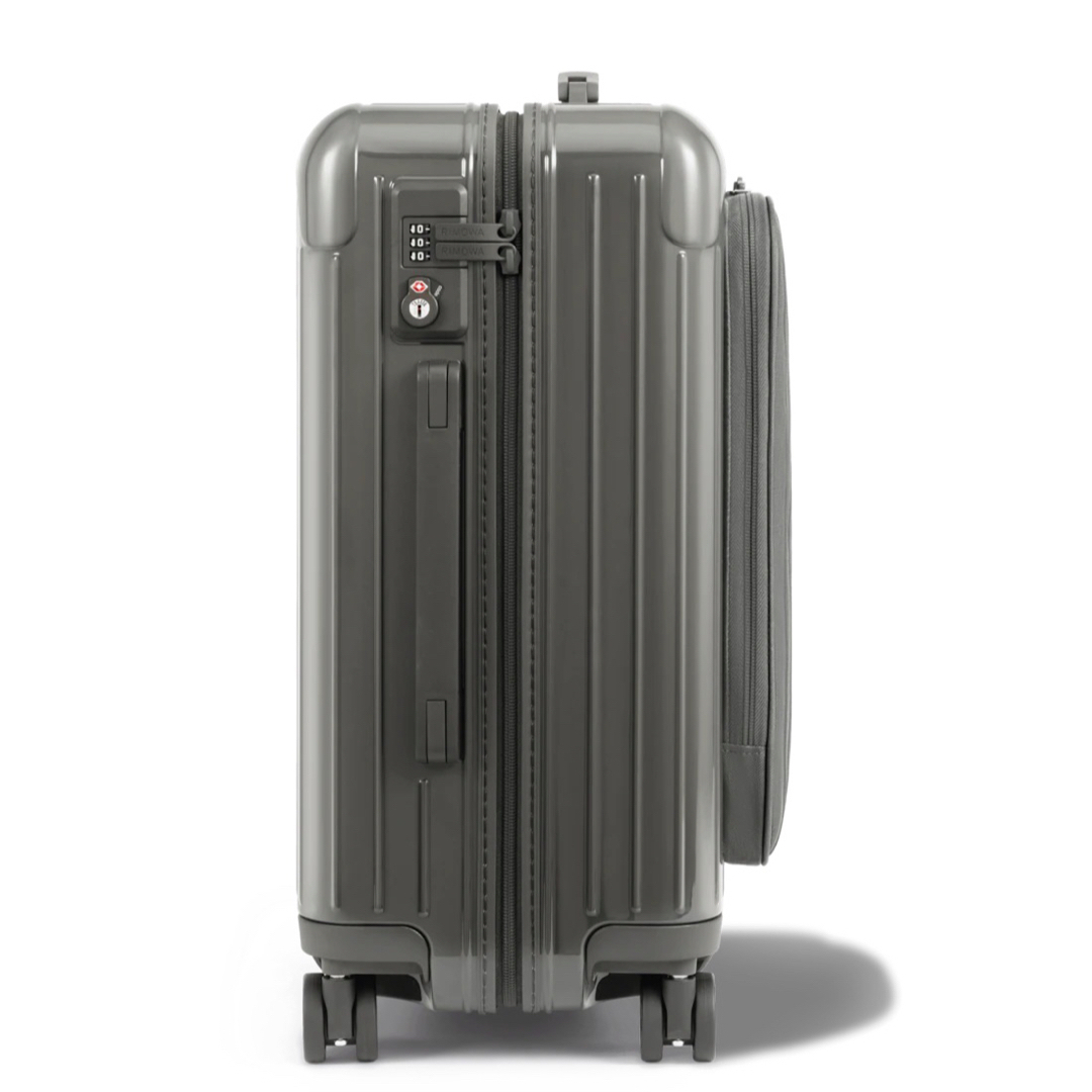 RIMOWA リモワ Essential Sleeve 37L 機内持ち込み - 旅行用品