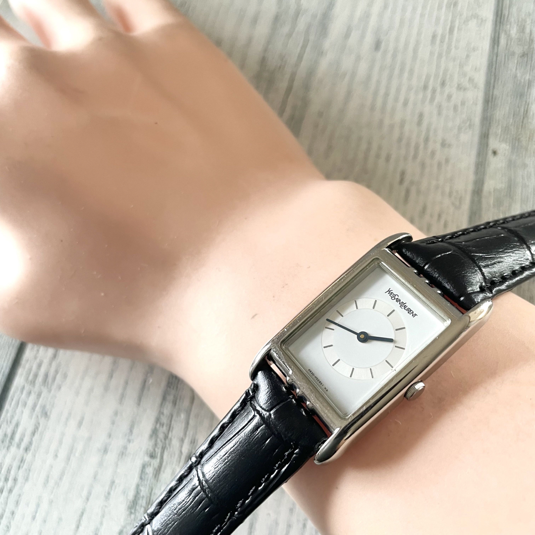 322 【美品】イヴサンローラン時計　メンズ腕時計　レディース腕時計　ブラック
