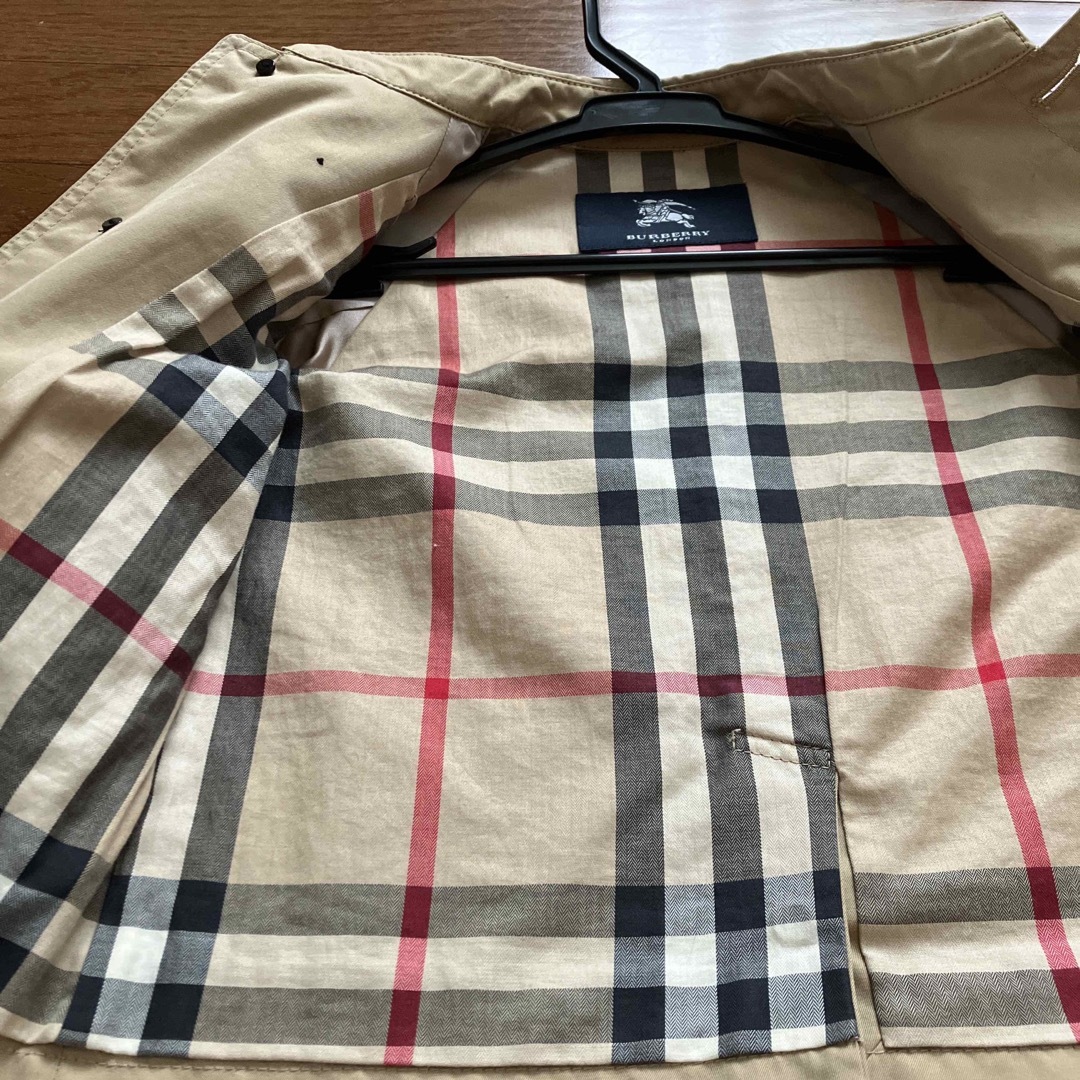 BURBERRY(バーバリー)のみき様♡バーバリートレンチコート　90 キッズ/ベビー/マタニティのキッズ服男の子用(90cm~)(コート)の商品写真