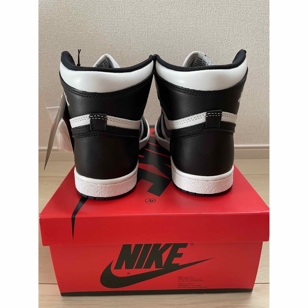 AJ1_high_85 Black/White 3