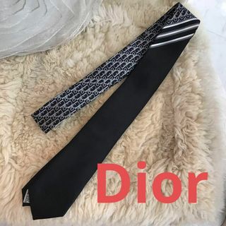 クリスチャンディオール(Christian Dior)の★未使用に近い★クリスチャン・ディオール　オブリーク　ストライプ　ネクタイ(ネクタイ)