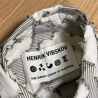 HENRIK VIBSKOV - HENRIK VIBSKOV フラワー柄 シャツの通販 by POP's