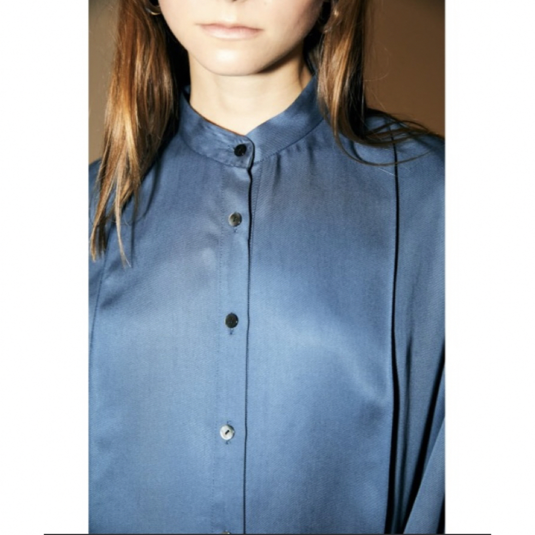 moussy(マウジー)のM_ SLEEVE TUCKED SHIRTS スリーブタックシャツ レディースのトップス(シャツ/ブラウス(長袖/七分))の商品写真