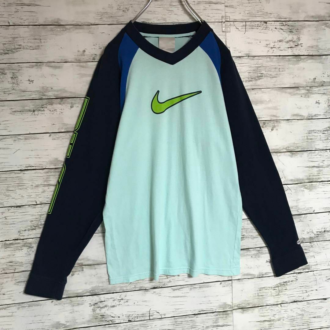 NIKE(ナイキ)の【レアデザイン】ナイキ　センターデカロゴロンＴ　マルチカラー　F666 キッズ/ベビー/マタニティのキッズ服男の子用(90cm~)(Tシャツ/カットソー)の商品写真