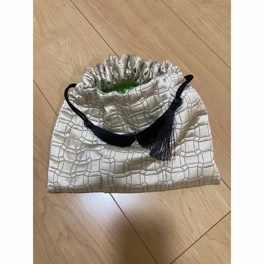 伊勢丹(イセタン)の巾着バッグ⭐︎ミネキンチャク レディースのバッグ(ハンドバッグ)の商品写真
