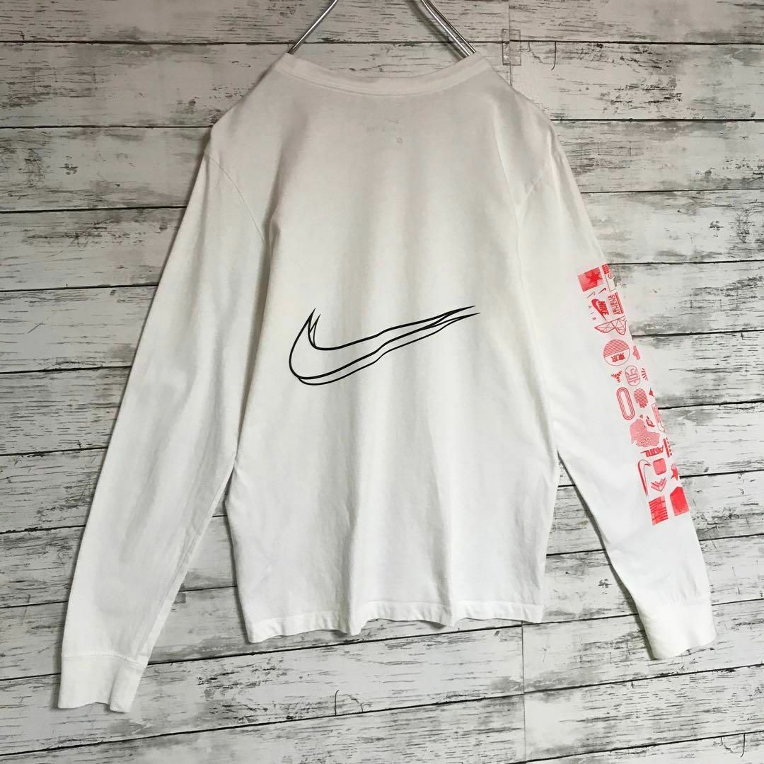 NIKE(ナイキ)の【希少デザイン】ナイキ　背面重ねデカロゴロンＴ　美品　ホワイト　F664 メンズのトップス(Tシャツ/カットソー(七分/長袖))の商品写真