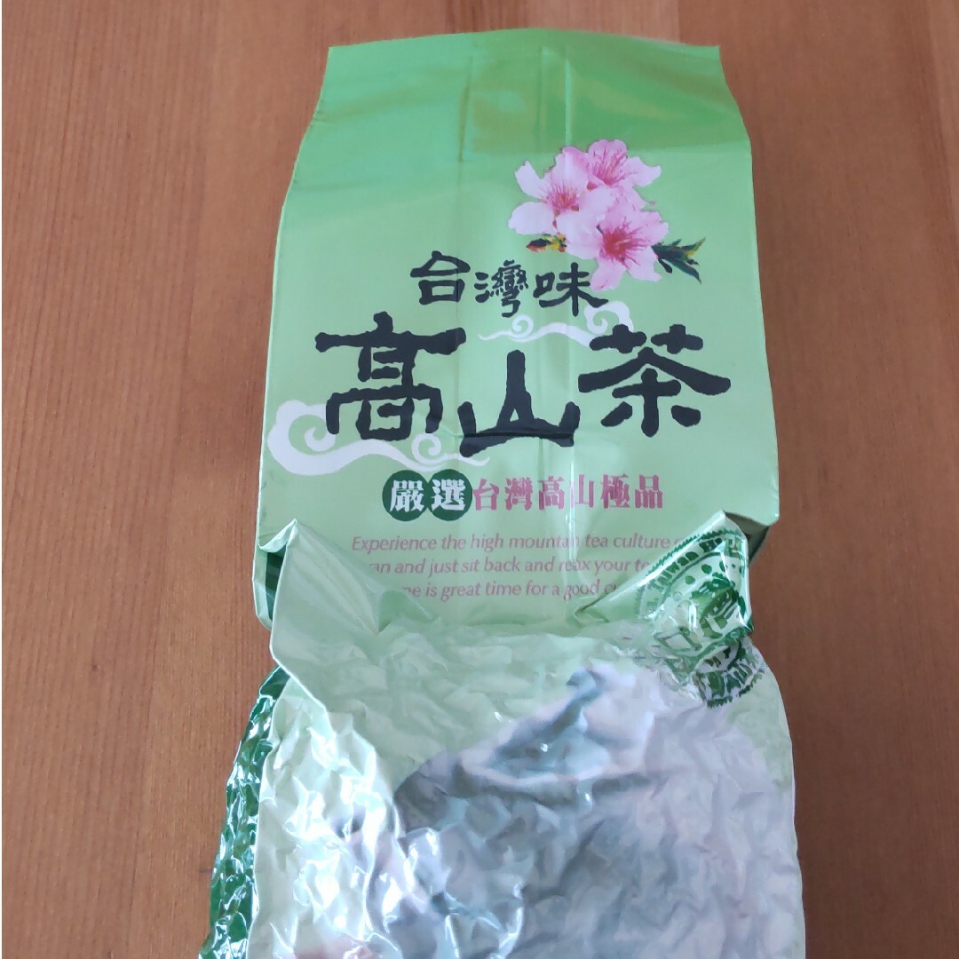 台湾味　高山茶300g　台湾産高山ウーロン茶　烏龍茶　林華泰茶行有限公司　中国茶 食品/飲料/酒の飲料(茶)の商品写真