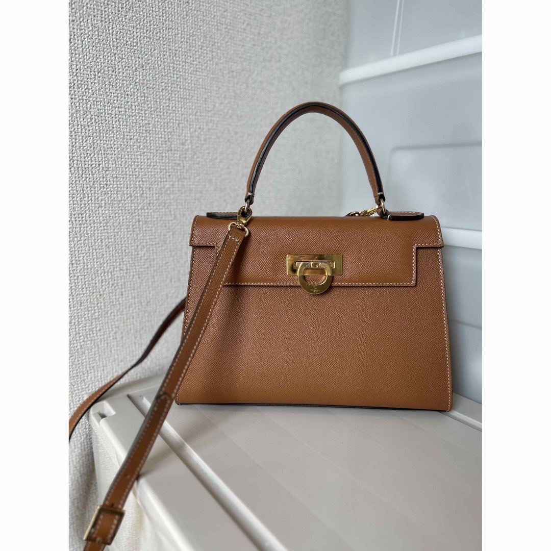 CARBOTTI Elena 243 TAN - ハンドバッグ