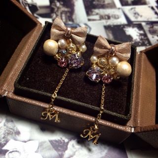 ラブリー♥︎イニシャルチェーンピアス(ピアス)