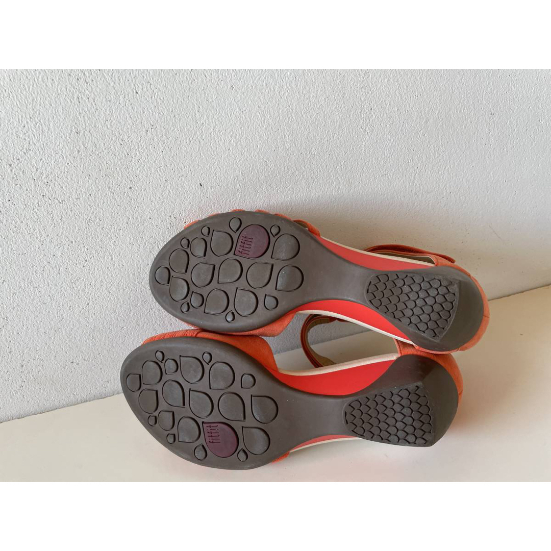 fitfit(フィットフィット)の極美品◎外反母趾に優しい靴 fitfit フィットフィット サンダル　23.0 レディースの靴/シューズ(サンダル)の商品写真