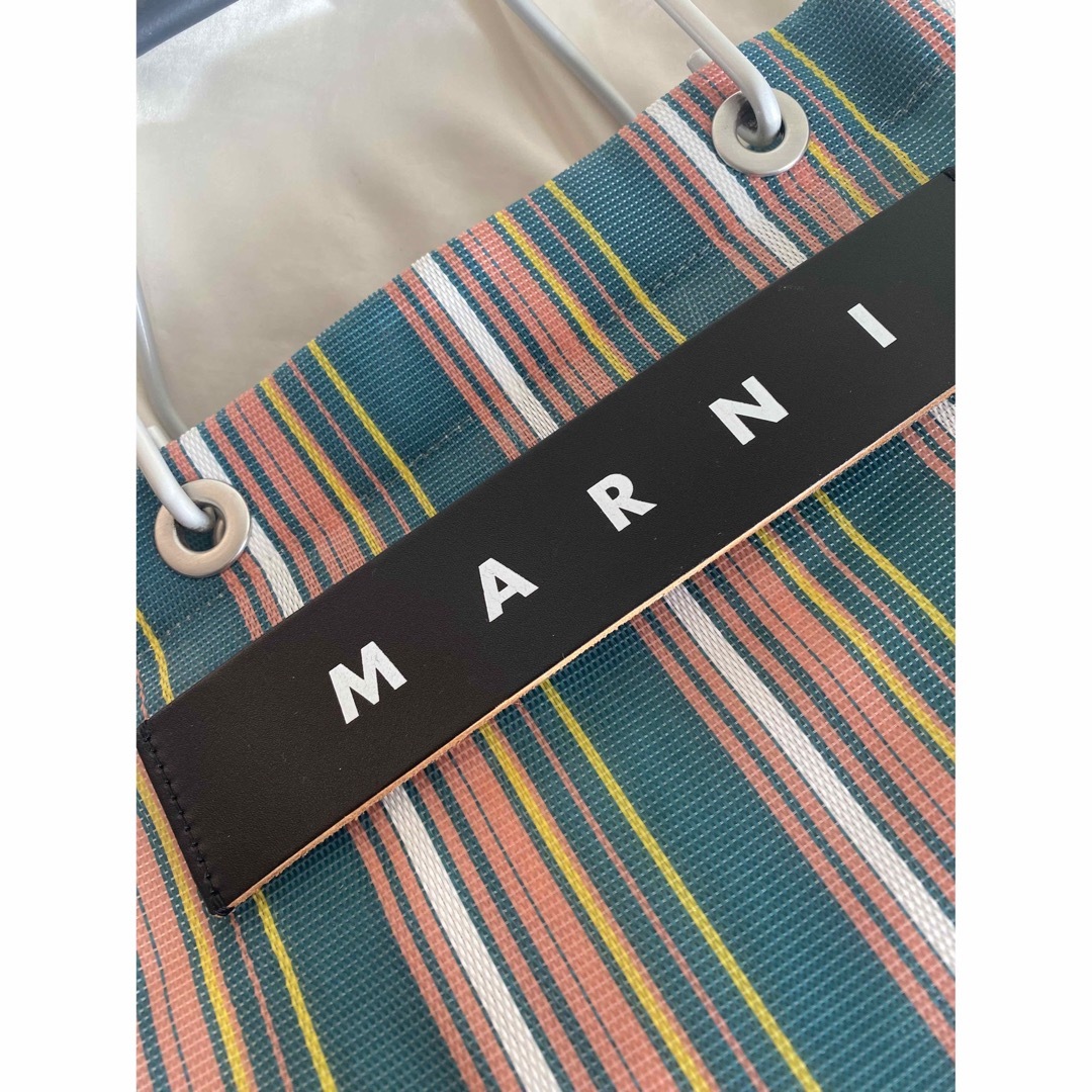 MARINI(マリーニ)のMARNI MARKET STRIPE BAG レディースのバッグ(トートバッグ)の商品写真