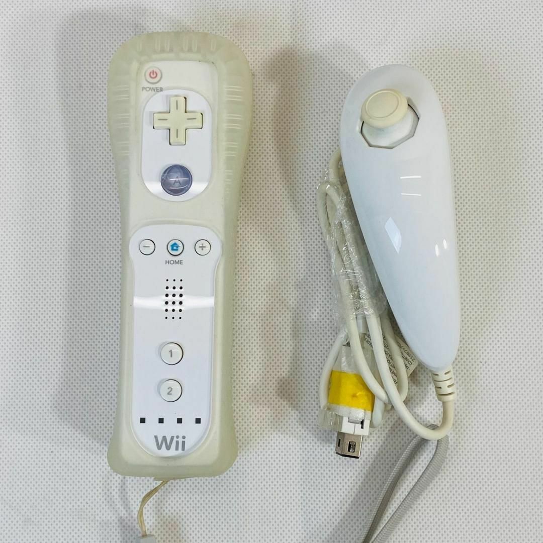 任天堂　Wii 本体　WiiFit セット